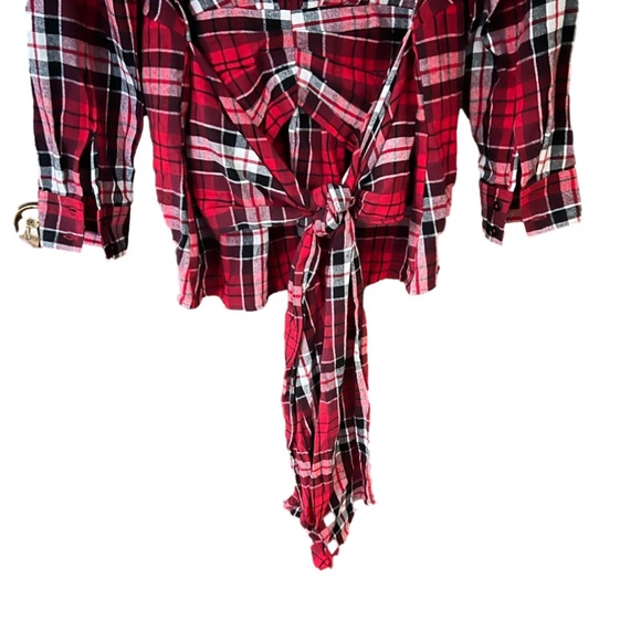 Plaid button up, the in the back blouse - Picture 2 of 4